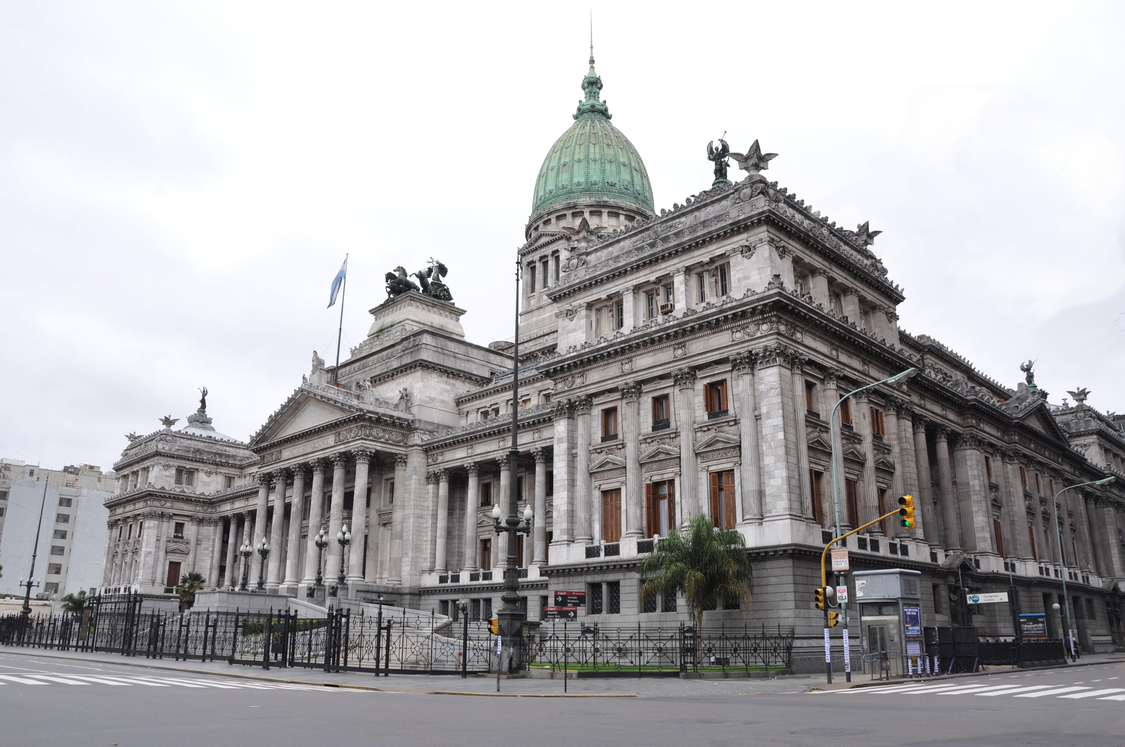 El Senado encara una semana clave antes del receso: la ley de propiedad privada busca su tratamiento definitivo el 6 de agosto