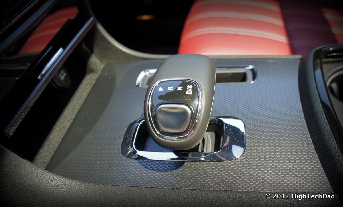 ¿La licencia automática sirve para manejar manual?