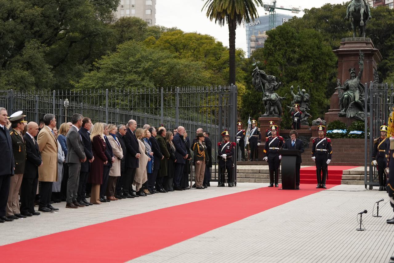 Milei rompe el silencio de diez días y admite el descontento social: el giro de tono de un Gobierno que ya mira 2027